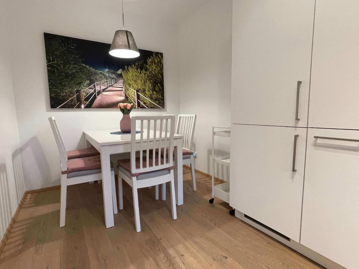 Ferienwohnung Outletcity Metzingen (Tubingen) Exterior foto